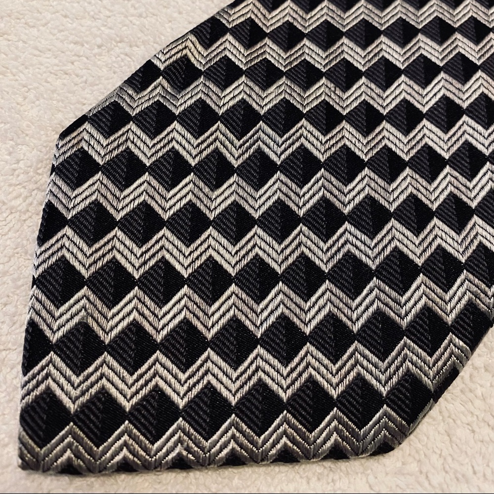 Trendy Power Tie By VALENTINO